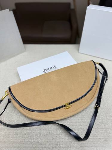 Celine Handbag 084