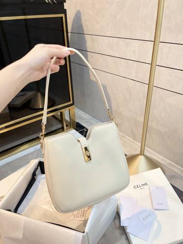Celine Handbag 232