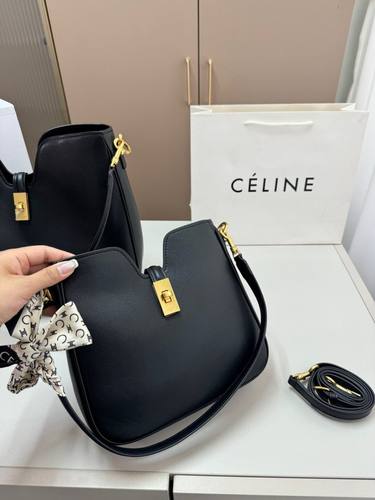 Celine Handbag 514