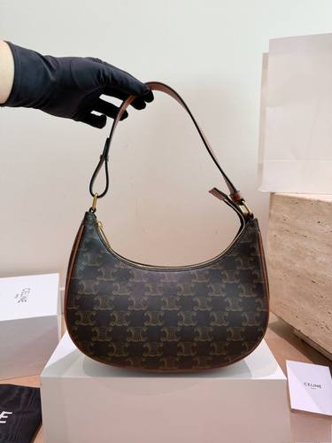 Celine Handbag 534