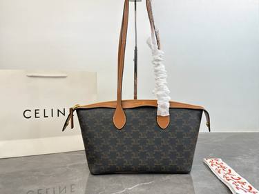 Celine Handbag 547