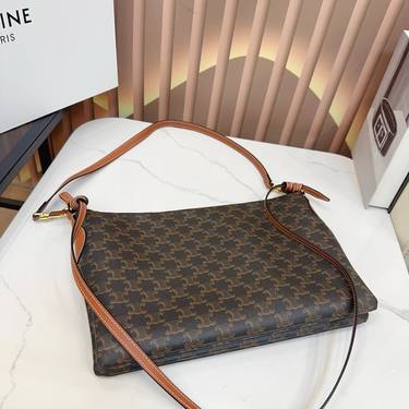 Celine Handbag 666