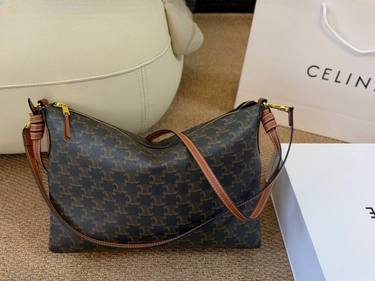 Celine Handbag 668