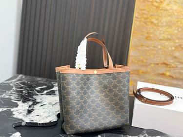 Celine Handbag 747