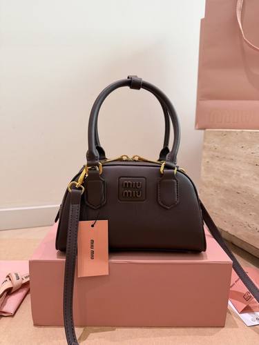 Miu Miu Handbag 058