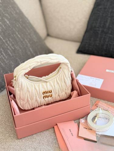 Miu Miu Handbag 070