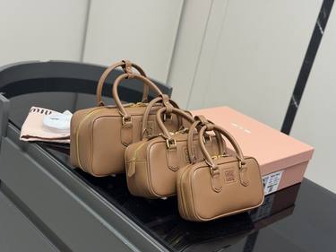 Miu Miu Handbag 177