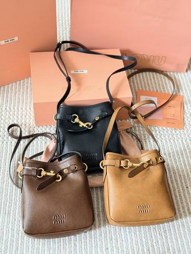 Miu Miu Handbag 232