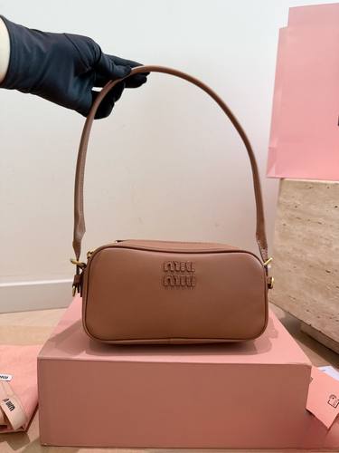 Miu Miu Handbag 378