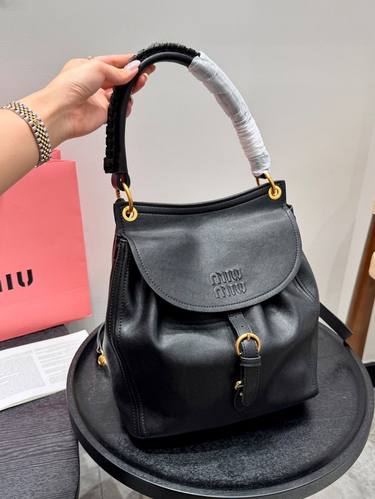 Miu Miu Handbag 385