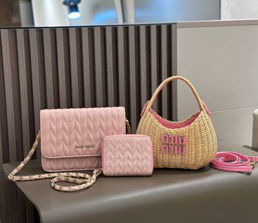 Miu Miu Handbag 406