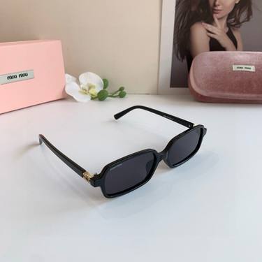 Sunglasses 120