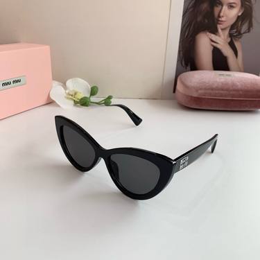 Sunglasses 190