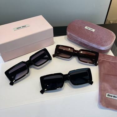 Sunglasses 203