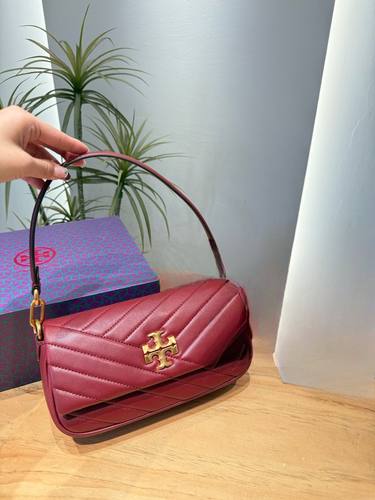 Tory Burch Handbag 106
