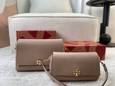 Tory Burch Handbag 114