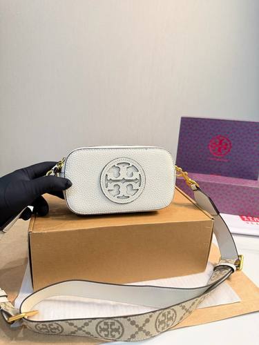 Tory Burch Handbag 134