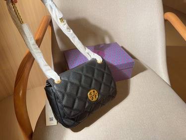 Tory Burch Handbag 157