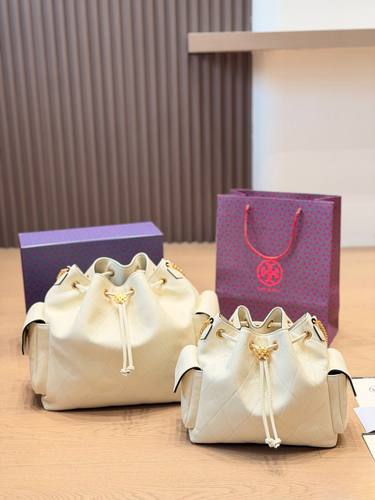 Tory Burch Handbag 212