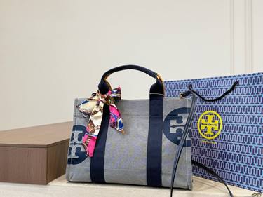 Tory Burch Handbag 220