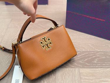 Tory Burch Handbag 227