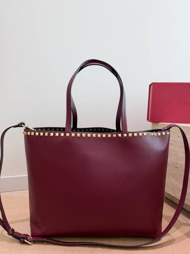 Valentino Handbag 034