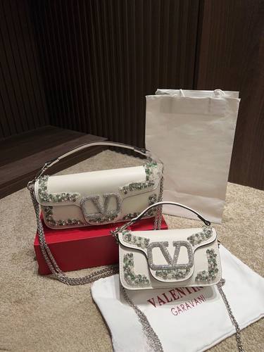 Valentino Handbag 066