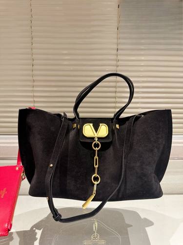 Valentino Handbag 080
