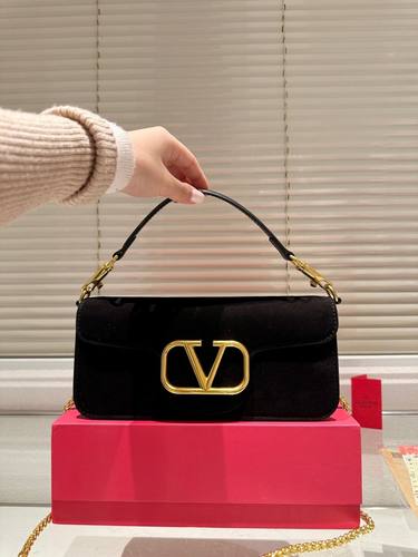 Valentino Handbag 114